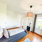 Διαμέρισμα Penthouse Mit Blick Auf Den Yachthafen